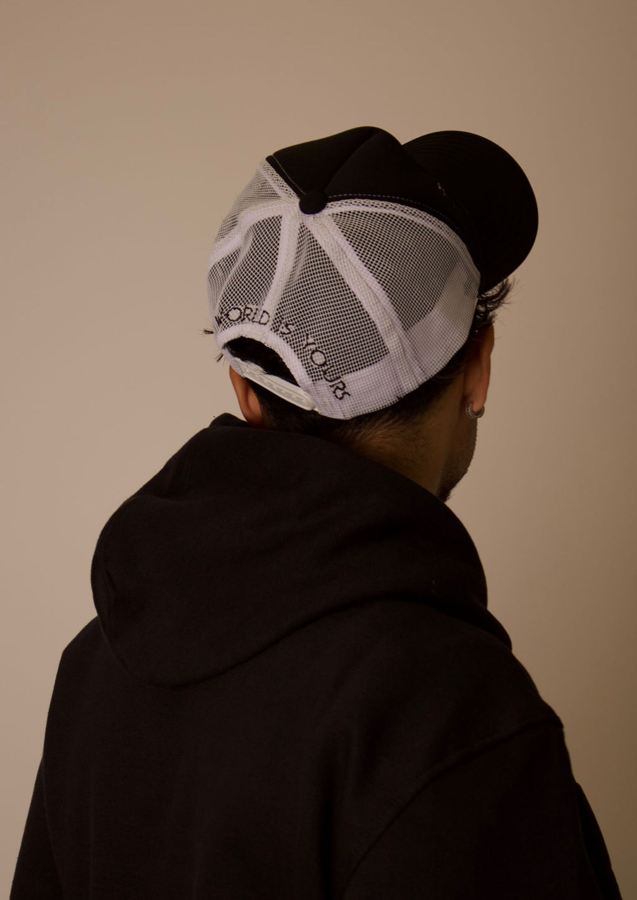 BLACK CAP "TWIY"